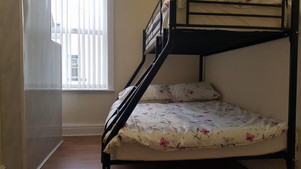 Blackpoolholidaylets Charles Streetヴィラ エクステリア 写真